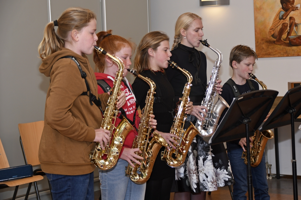 Leerlingen HOB spelen sterren van de hemel » Regiobode