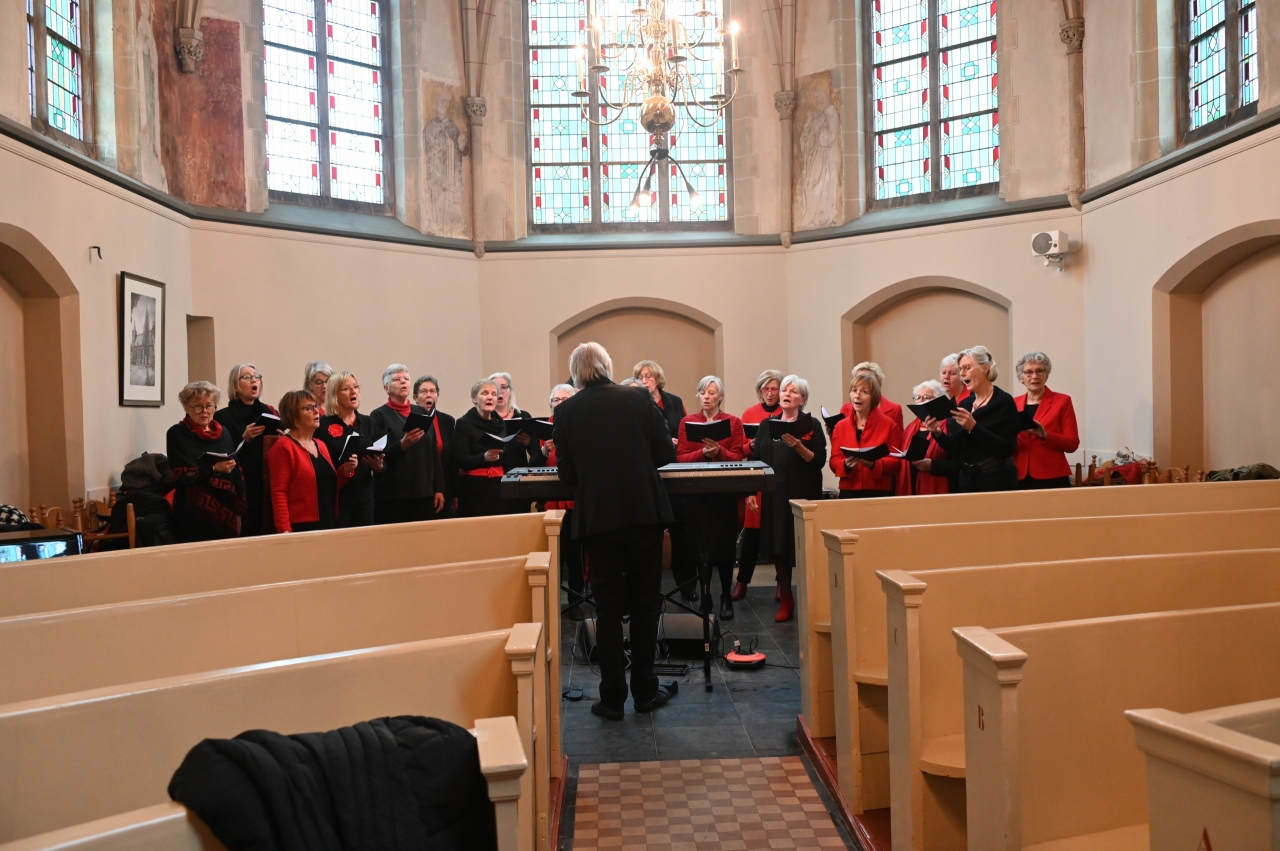 Ludiek zingt in Hallse kerk » Regiobode