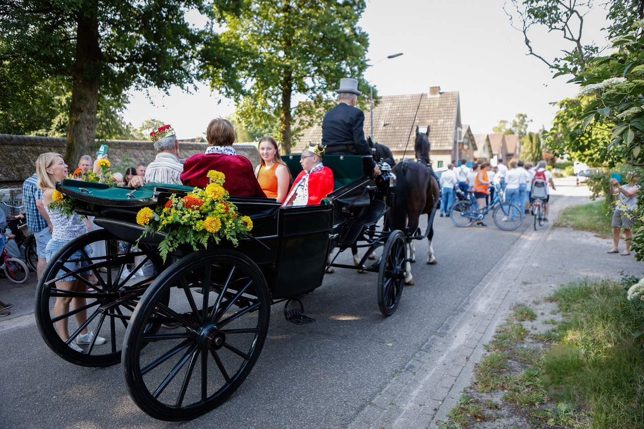 Leuvenheim viert Oranjefeest