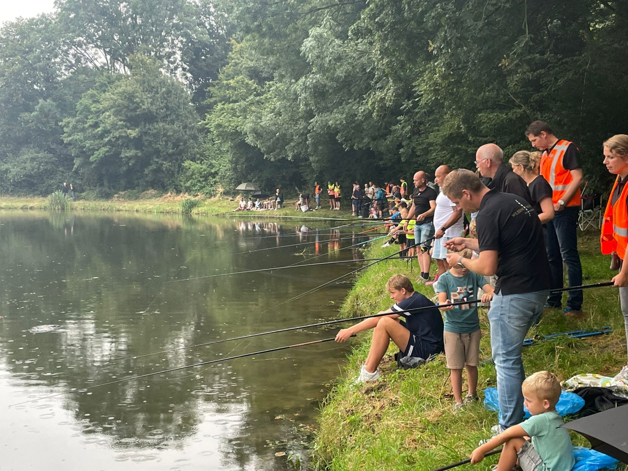 Vissen tijdens Angerlose jeugdvakantie