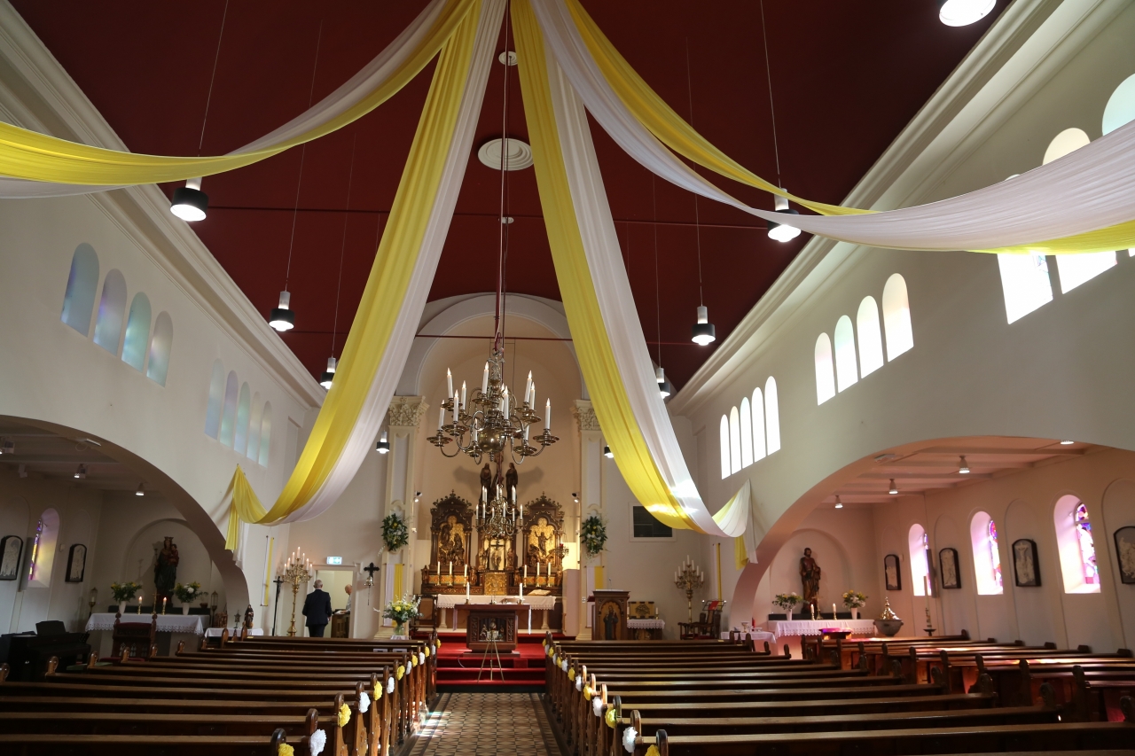 Sfeervolle viering van 175 jaar St. Antonius Abt kerk Loenen