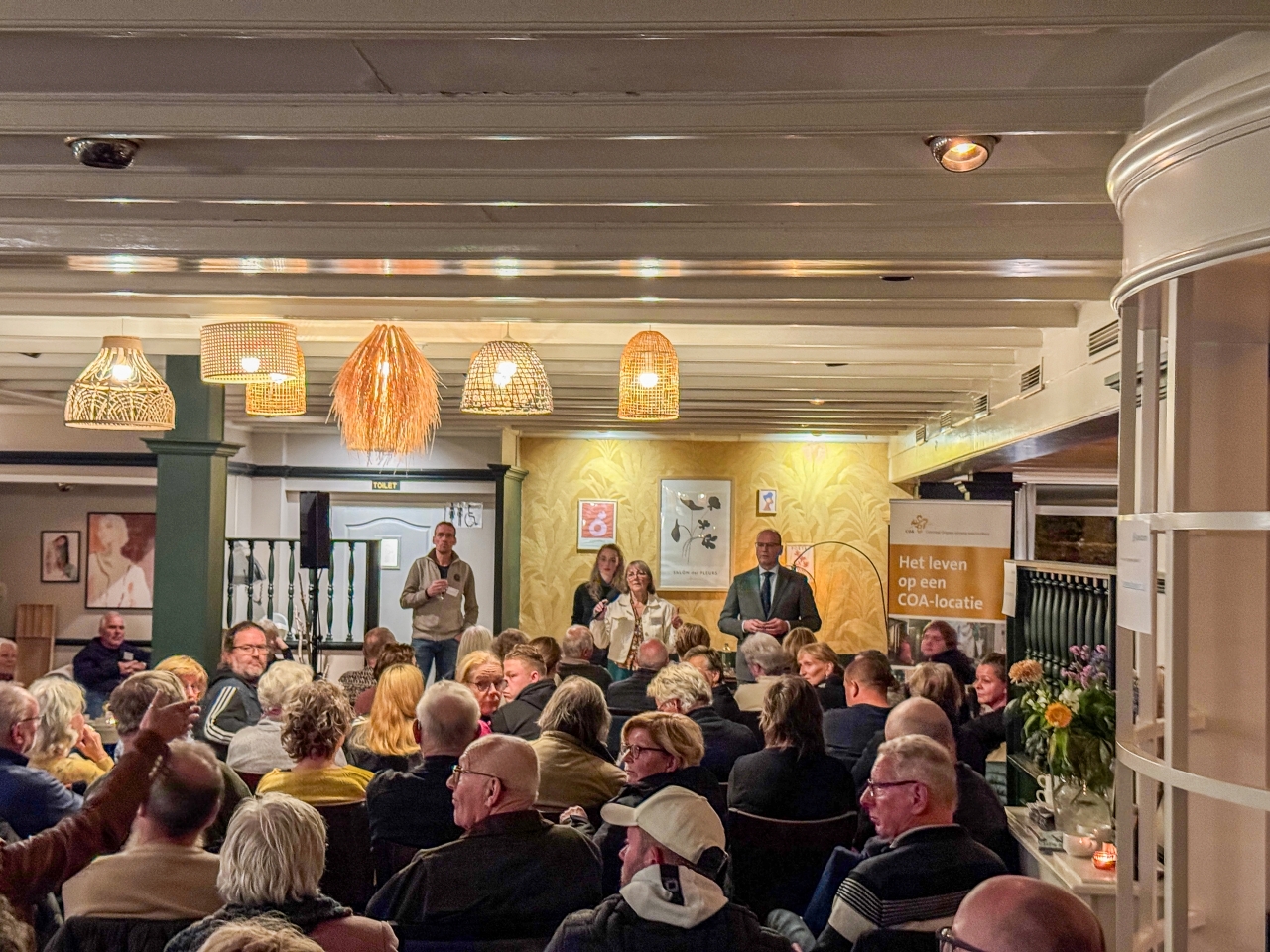 Inwoners van Loenen zien azc in Vrijenberg niet zitten