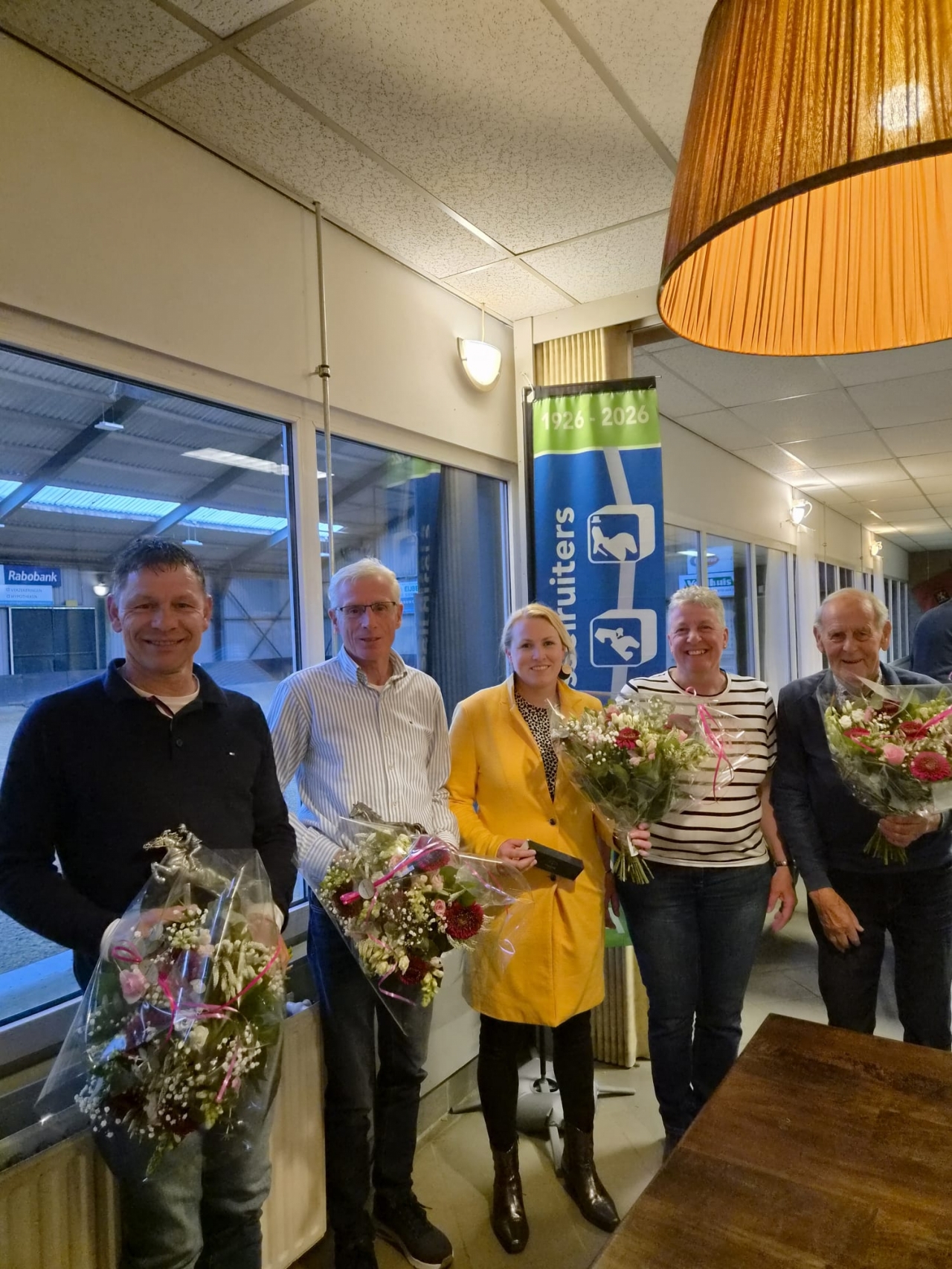 Jubilarissen en nieuw erelid bij De IJsselruiters in Brummen