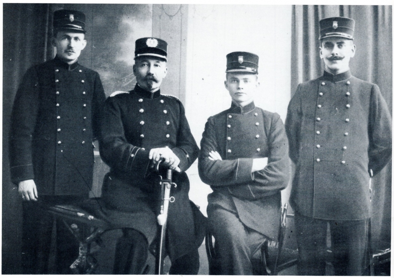 Tentoonstelling ‘Waken over Burgers’ brengt geschiedenis van de Doesburgse politie tot leven