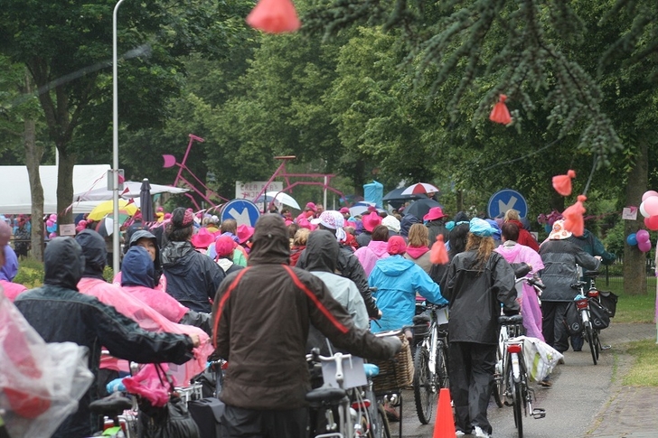 regen mag pret niet drukken op ladies ride » Salland Centraal