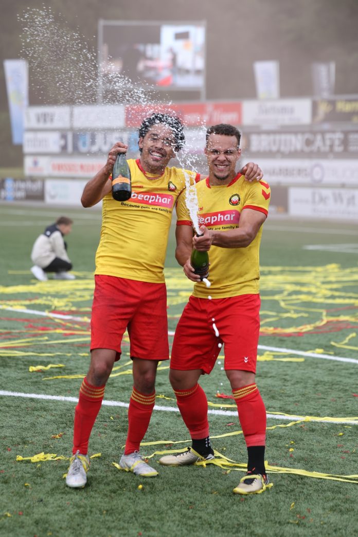 Rohda Raalte promoveert naar derde divisie » Salland Centraal