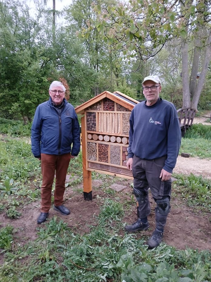 0292747_Insectenhotel_Heemtuin.jpg