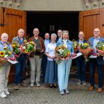 Feestelijke uitreiking plaquettes parochie Heilig Kruis 0313716_Groepsfoto-1.jpg