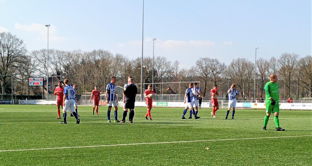 Sportclub Lemele kansloos onderuit tegen ‘rode duivels’ uit Daarlerveen