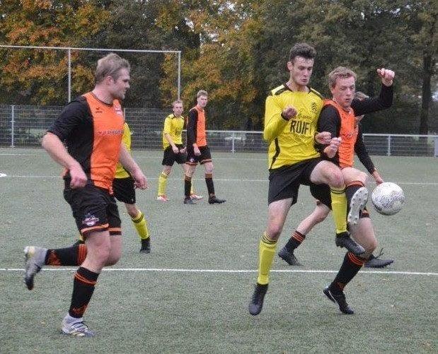 Vilsteren vertrekt zonder punten, maar met opgeheven hoofd uit Langeveen