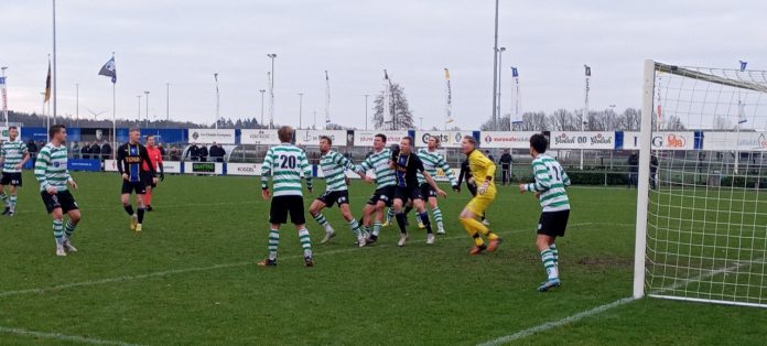 0248976_FC_Ommen_-_Zwolsche_Boys_-_2 0248976_FC_Ommen_-_Zwolsche_Boys_-_2.jpg