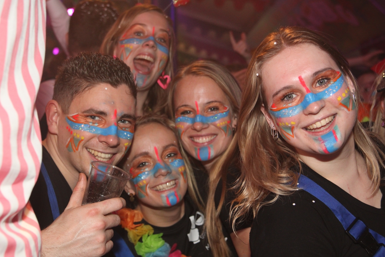 Volop feest tijdens carnaval Vilsteren 2025!