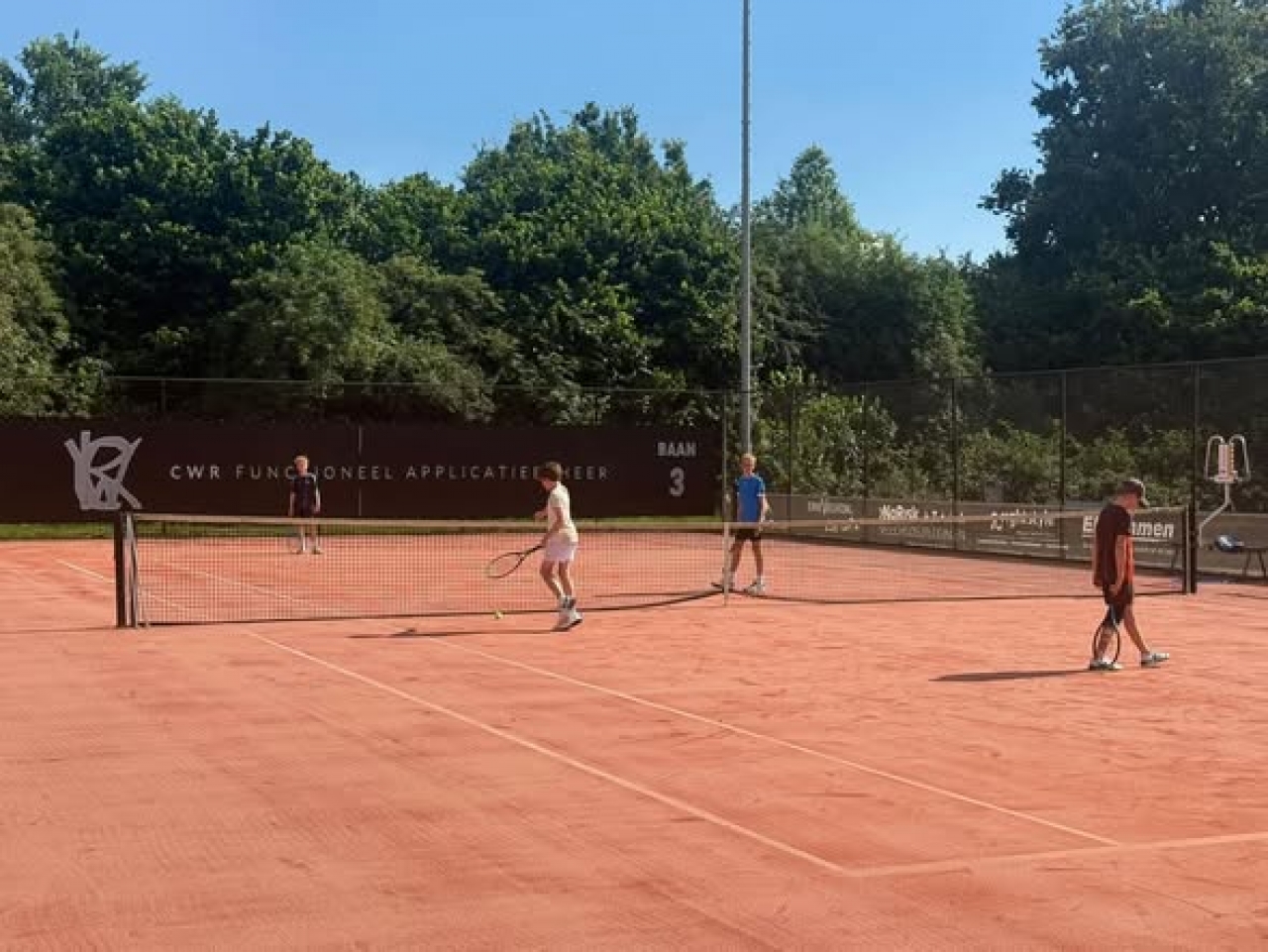 Geslaagde seizoensafsluiting jeugd Tennisclub Ommen